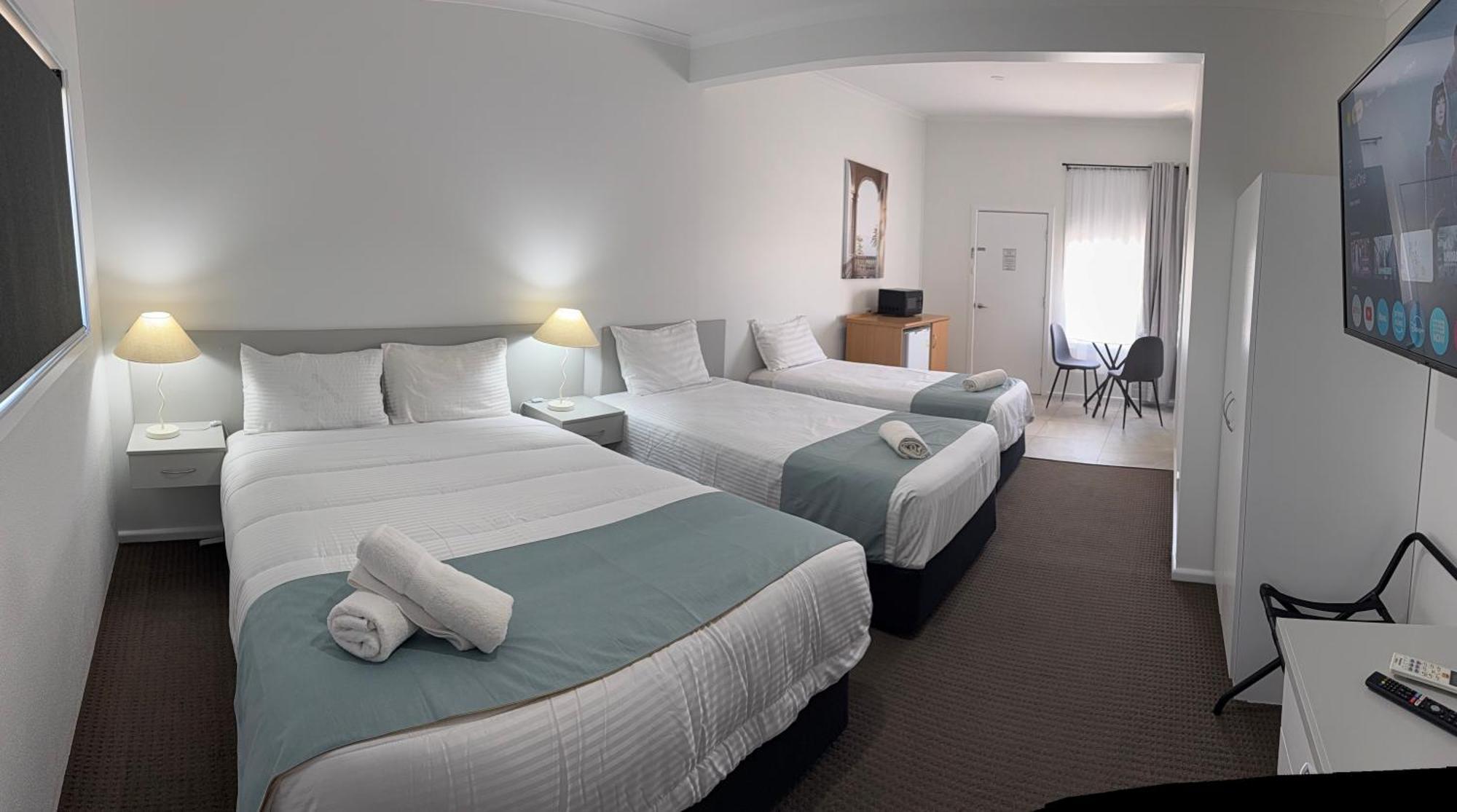 Mia Motel กริฟฟิท ภายนอก รูปภาพ