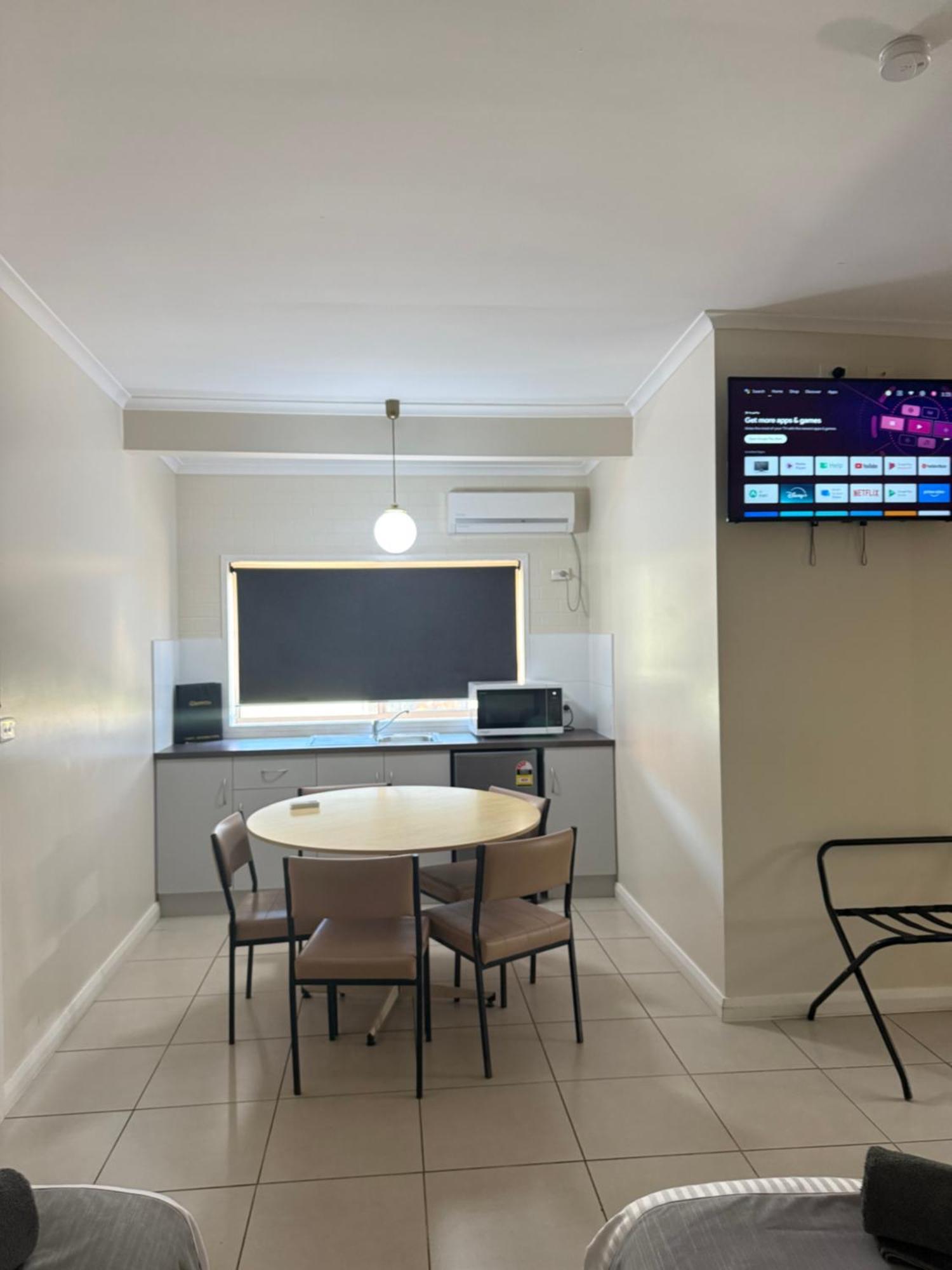 Mia Motel กริฟฟิท ภายนอก รูปภาพ