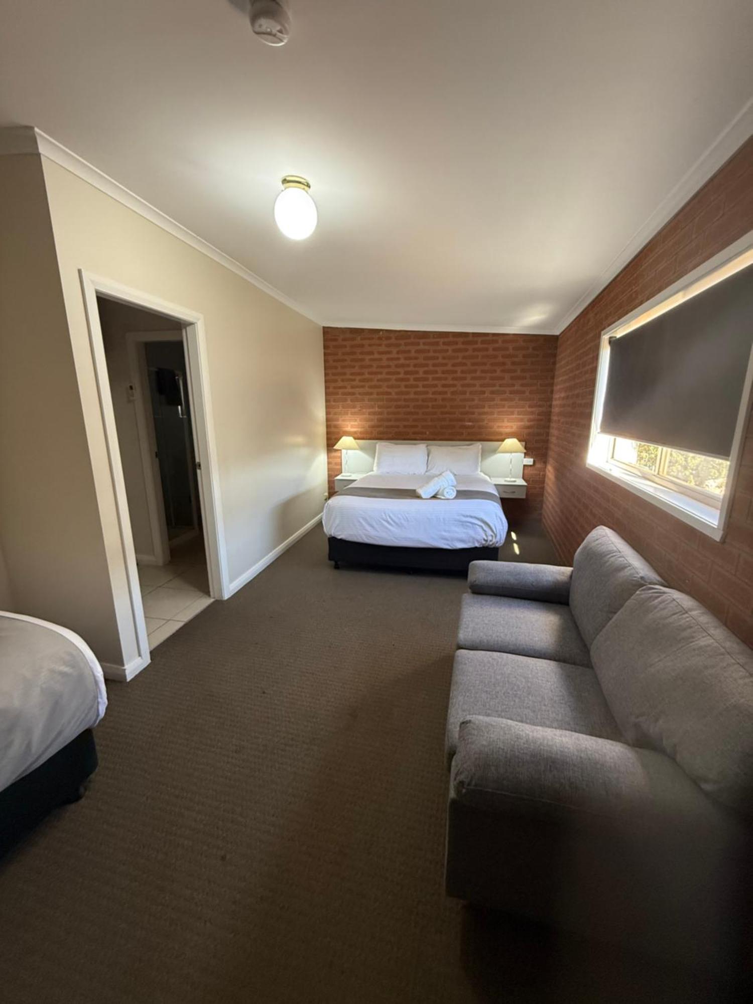 Mia Motel กริฟฟิท ภายนอก รูปภาพ